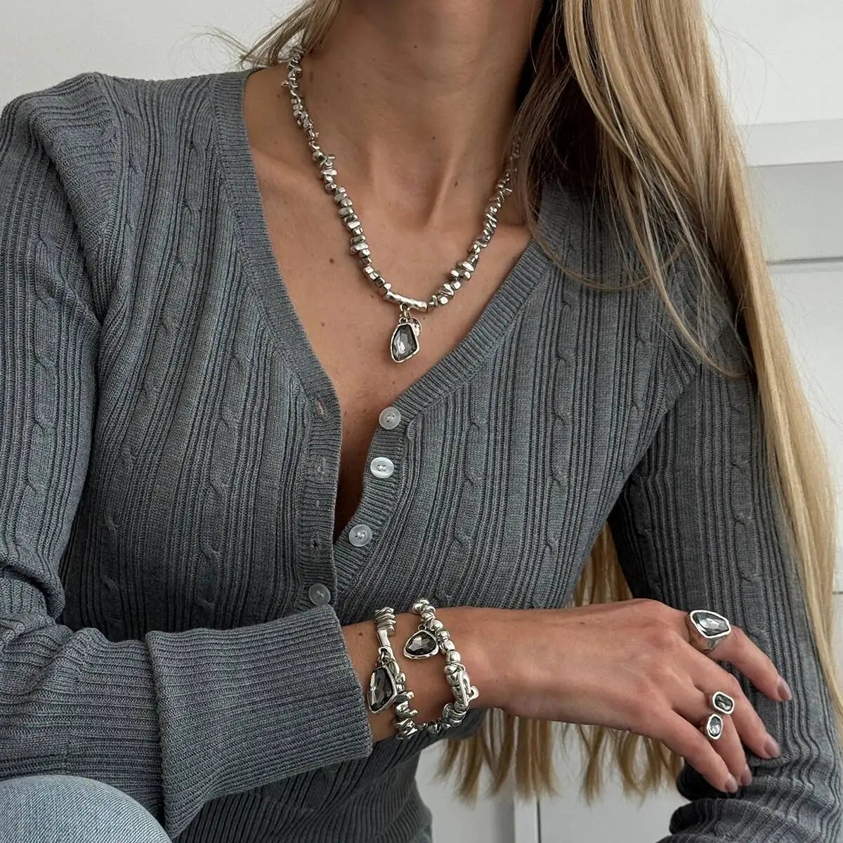 SHIXIN 5Pcs/Set Elegant Rhinestones Acrylic Beaded Necklace Bracelet Ring For Women Luxury Stackable Adjustable Open Jewelry Set