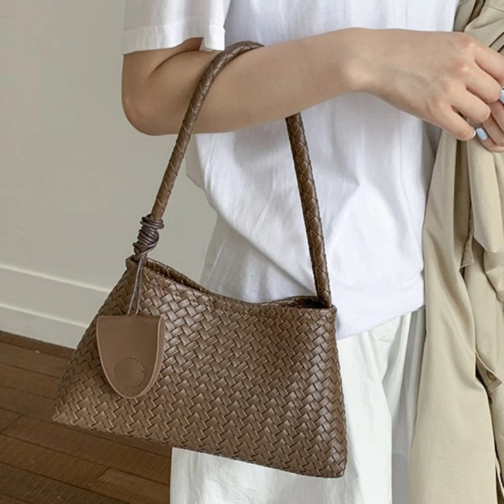 Large Capaci Woven Bag Women Autumn Winter New Retro Commuter Underarm Single Oulder Bag Simple Sle Handbag for Work Сумка 2026